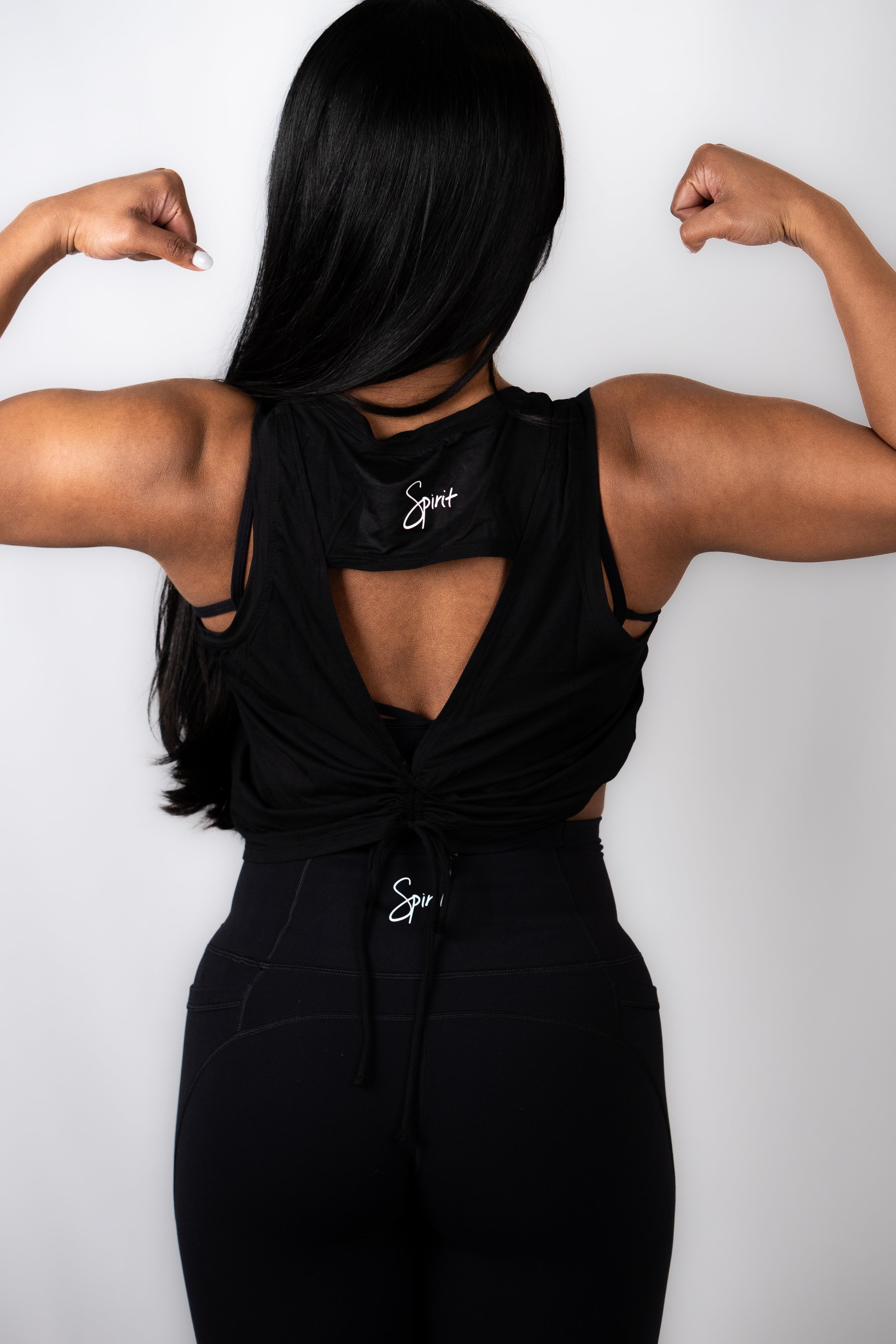Sleeveless Cropped Lightweight Tank Top