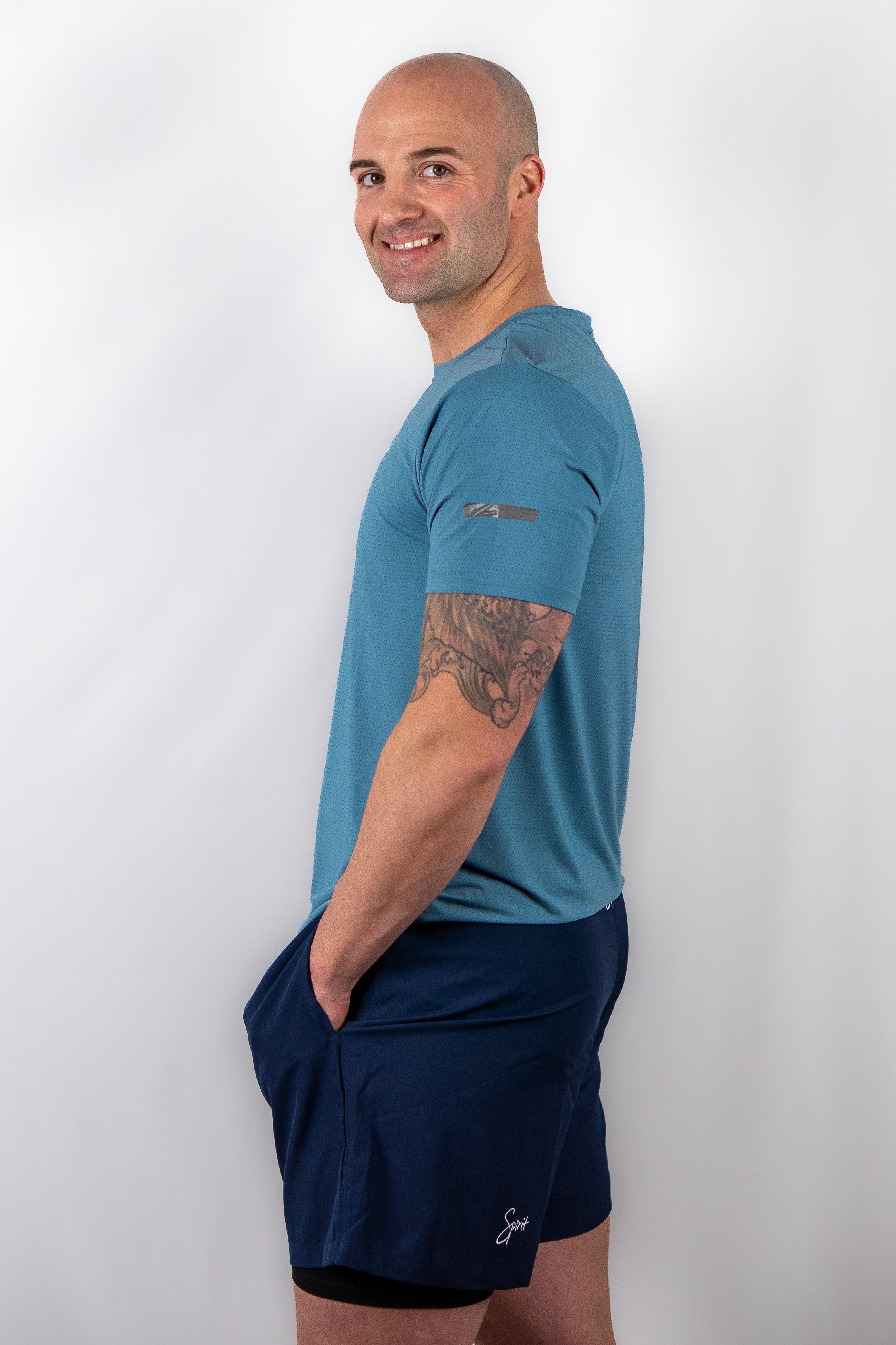 Mens Mesh Moisture Wicking Gym T-shirt