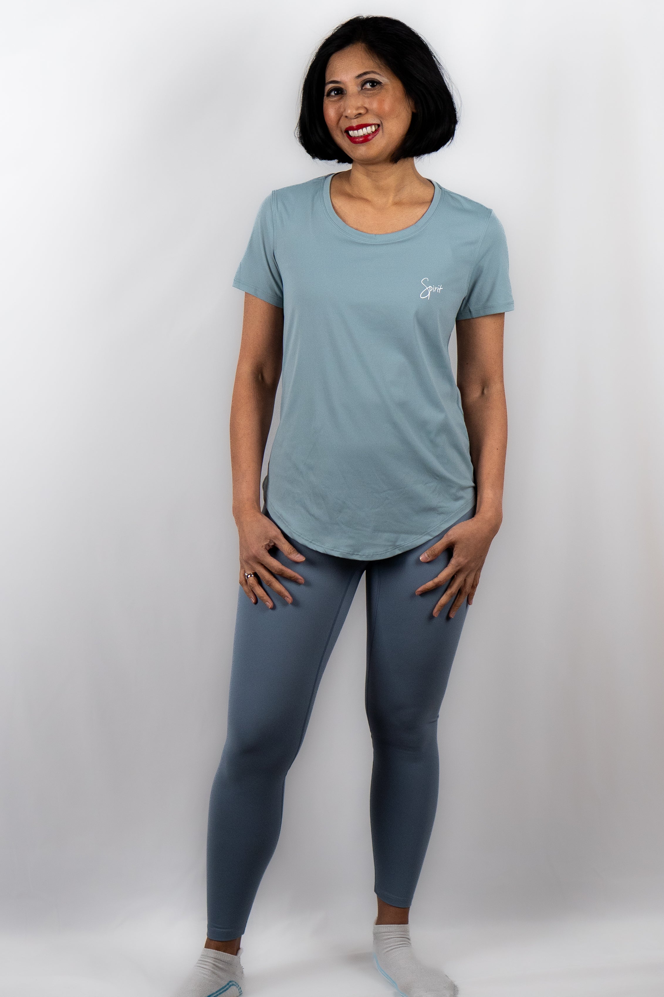 Women's Lightweight Workout Top with Sleeves