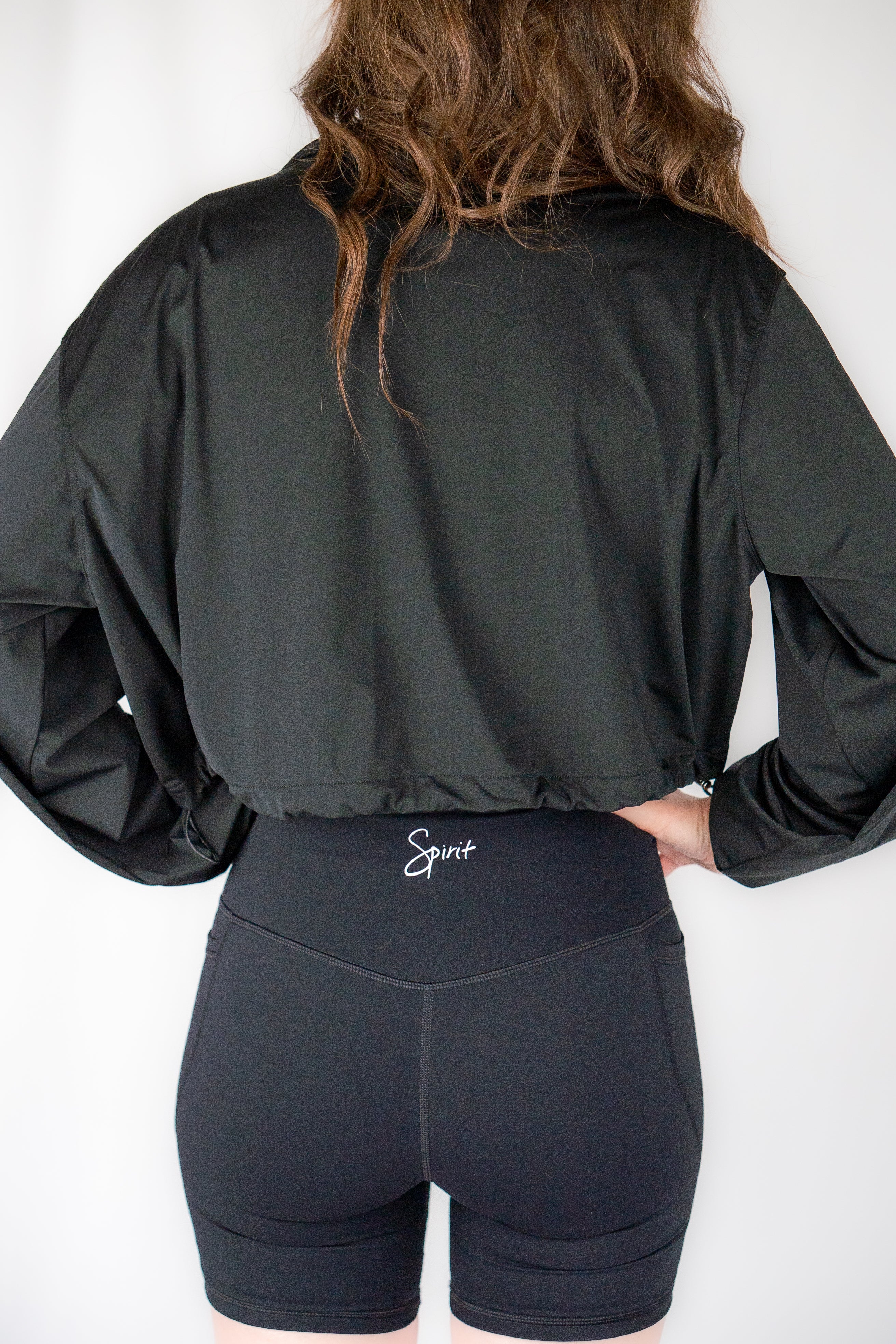 AUTUMN COLLECTION: Cropped Light-Weight Running Jacket